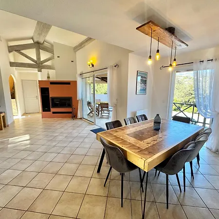 A Porto-vecchio - Prive Porto-Vecchio (Corsica)