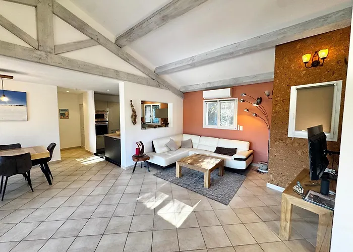 A Porto-vecchio - Prive Porto-Vecchio (Corsica)